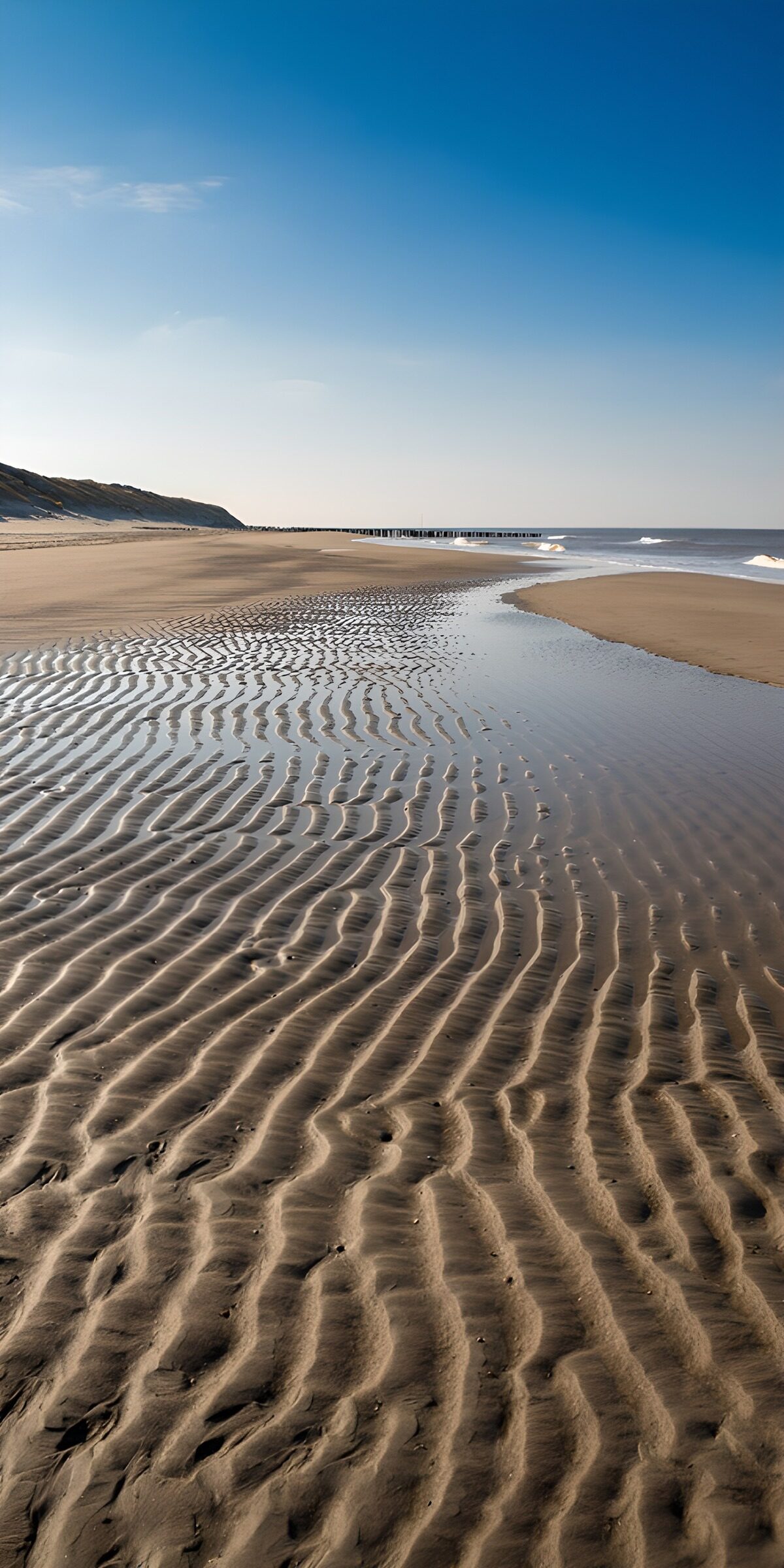 TPDE53680: Wellenbewegungen am Strand
