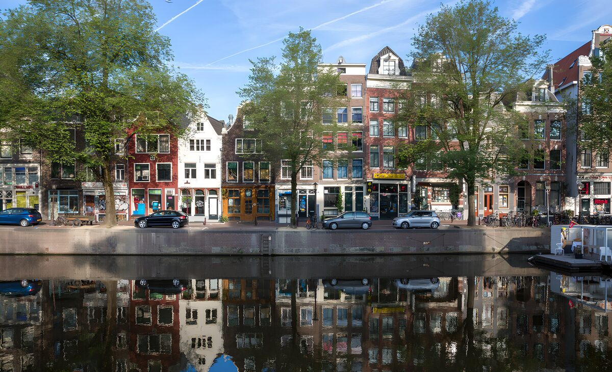 TPDE88355: Kanalschmuck in Amsterdam