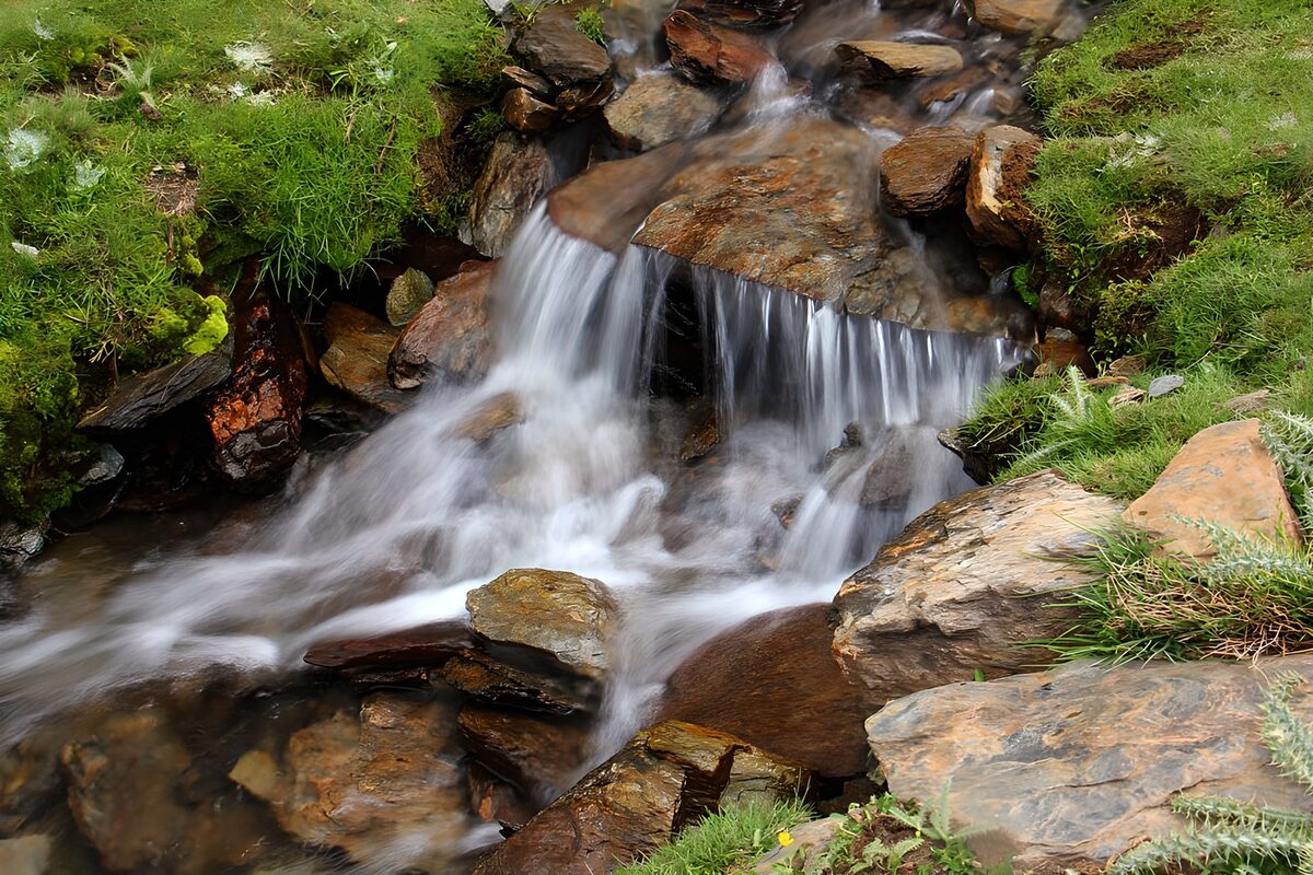 TPDE22801: das typische Mikroklima im Umfeld der Wasserfälle