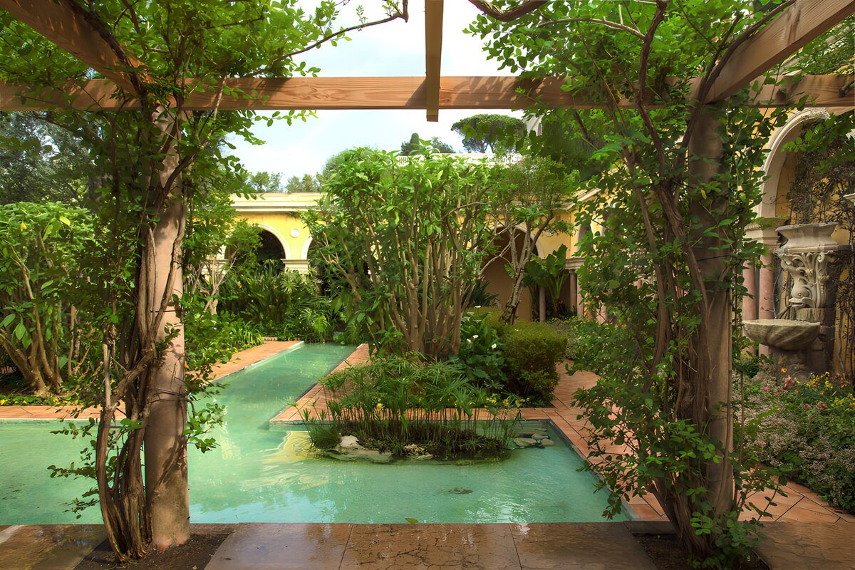 TPDE36484: Ruhiger Garten mit Wasserkanal