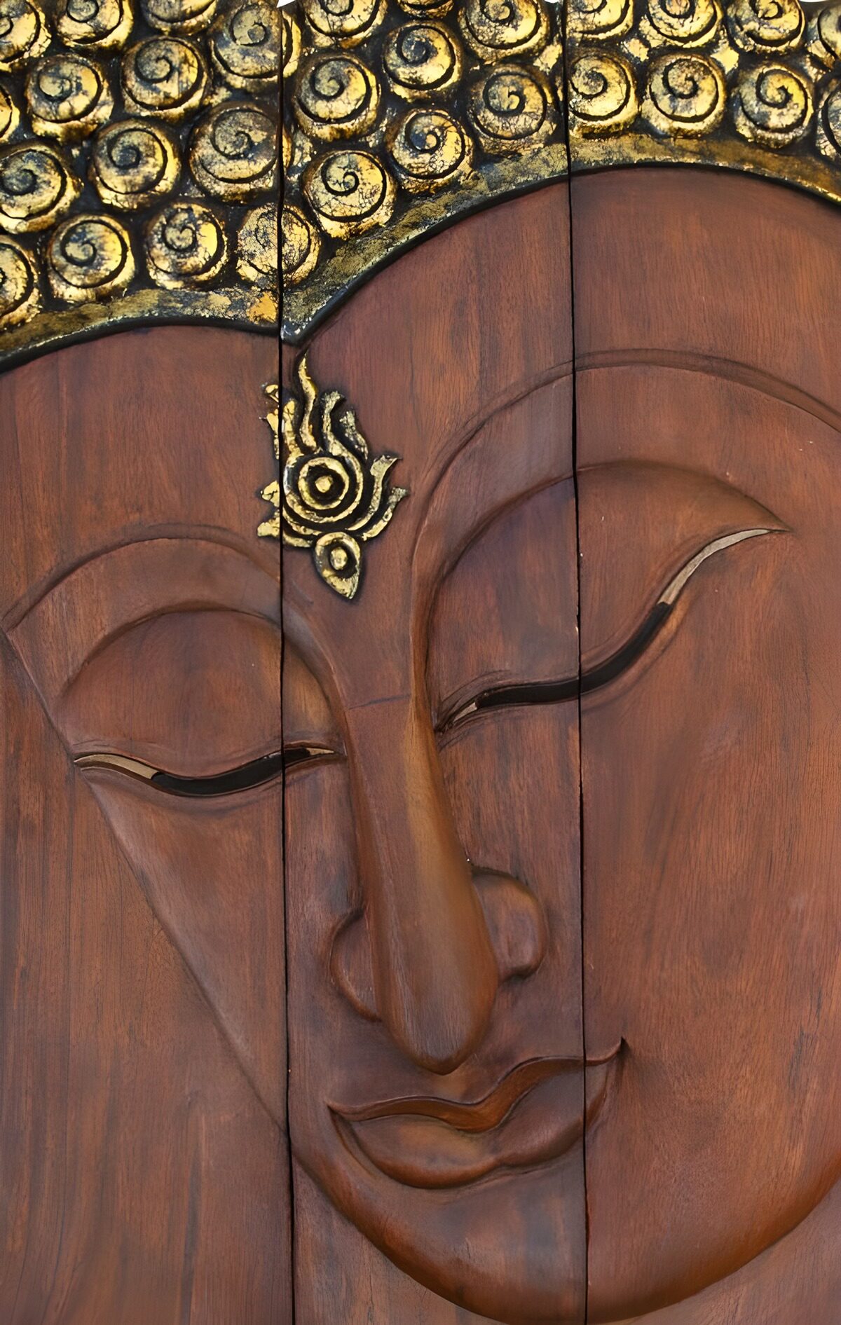 TPDE95171: Buddha aus Teakholz geschnitzt mit Kopfschmuck