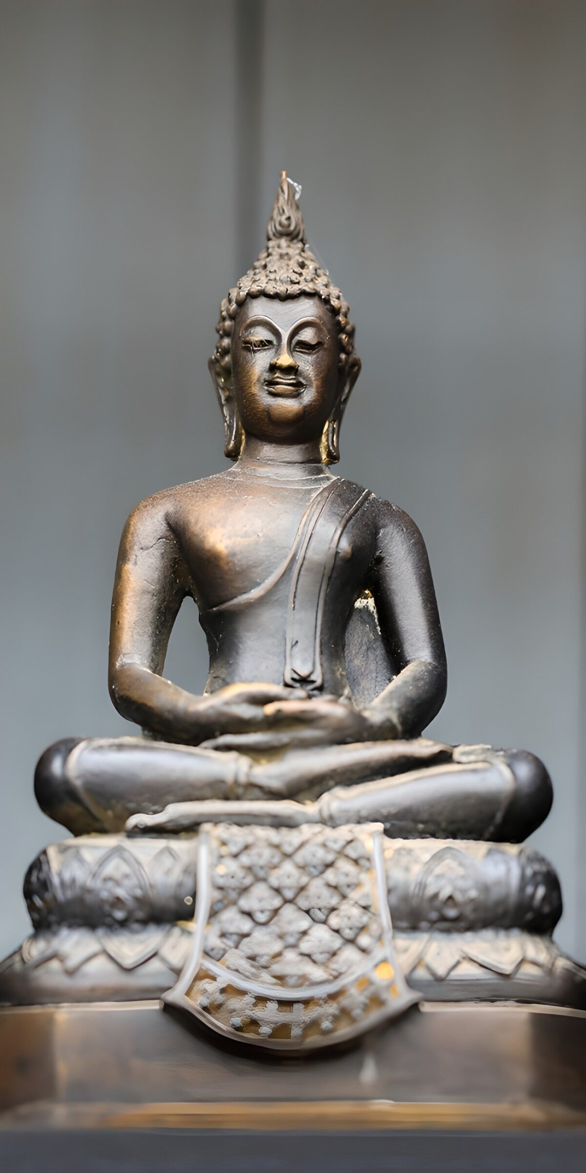 TPDE45360: Buddha Statue in meditierender Pose