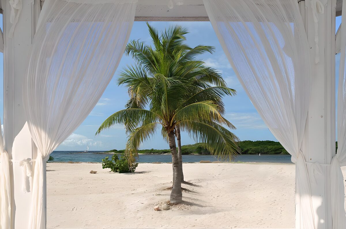 TPDE40220: Aussicht von einer Villa aufs Meer