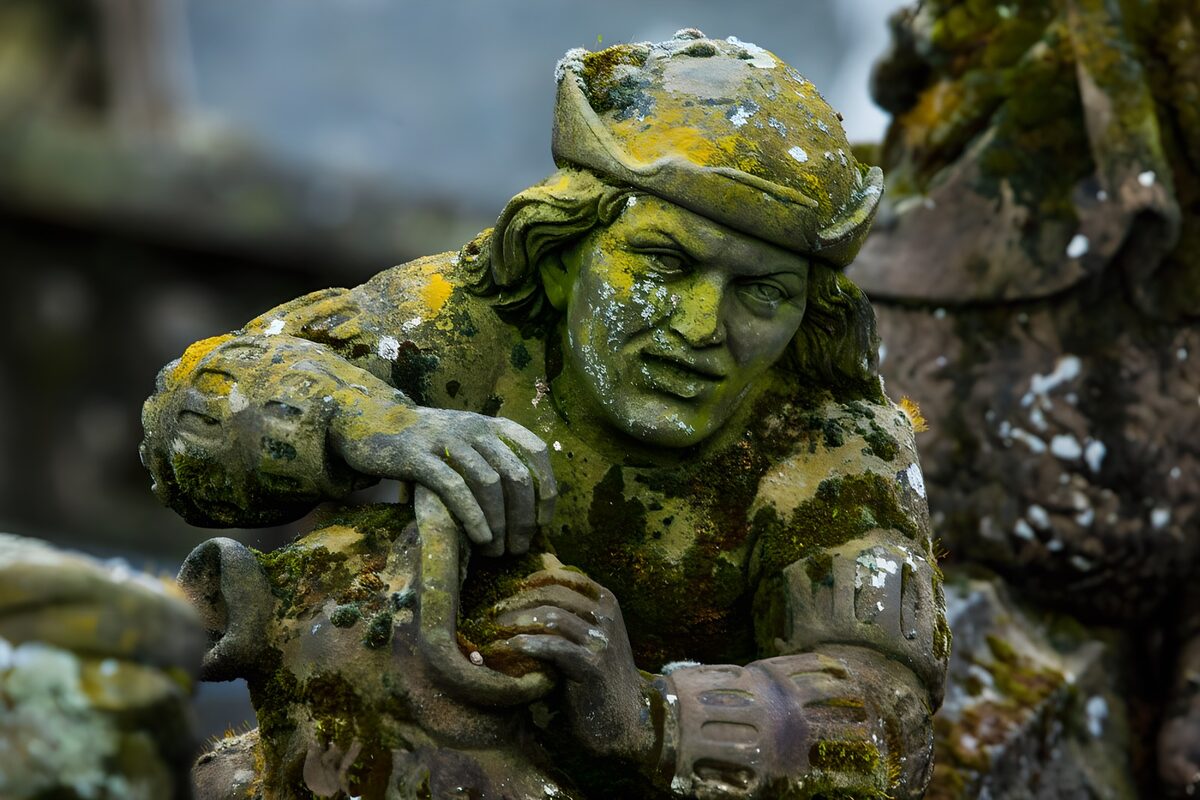 TPDE59620: Mann, der ein Tier zwingt das Maul zu öffnen